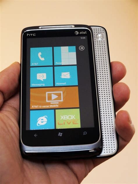 Microsoft Over 2 Million Windows Phone 7 Licences Sold 6500 Apps