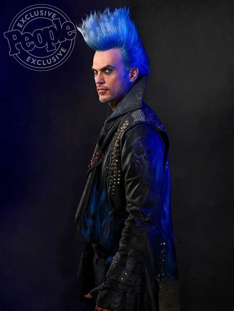 see the first photos of cheyenne jackson s outrageous look as hades in descendants 3