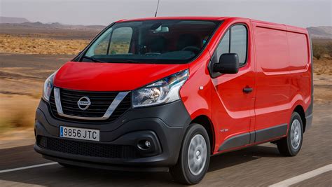 Nissan Nv300 Van Review Pictures Auto Express