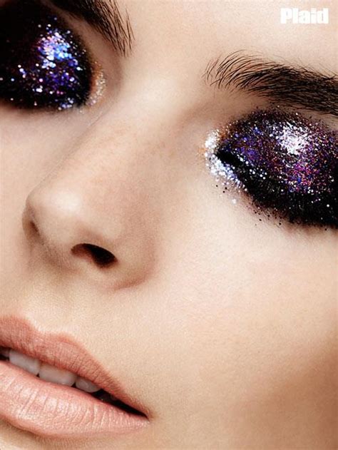 Fashion Glitter Eye Makeup