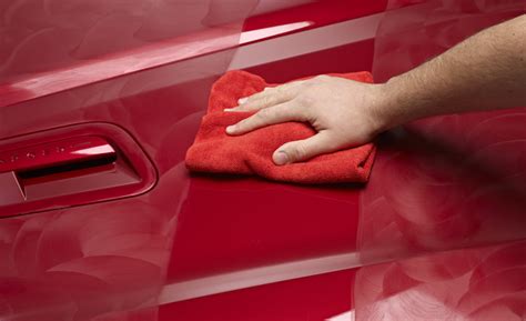 How To Polish Your Car Halfords Uk Halfords Uk