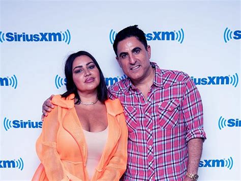 With reza eager to find his way back into her life and build a relationship with her son, shams, mj must convince her husband that her friend's intentions are pure. Mercedes Javid - Facts of Shahs of Sunset Star - TVShowcast