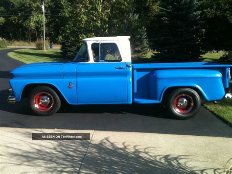 1963 Chevy C10 Step Side Small Back Window