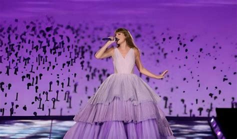 Dokumenter Taylor Swift The Eras Tour Pecahkan Rekor Penjualan Tiket Pratayang Suara Surabaya