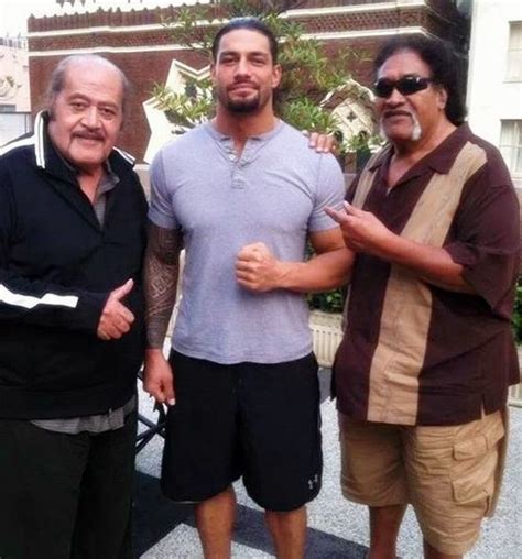 Joe Anoai With His Father And Uncle Wwe Superstar Roman Reigns