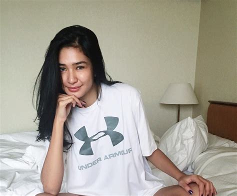 Kumpulan Foto Cantik Mikha Tambayong 2016 Hd Kumpulan Foto Artis