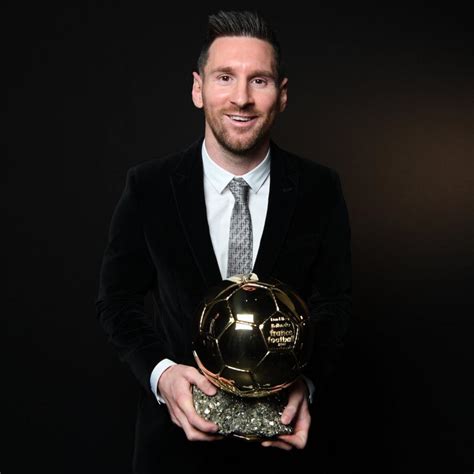 Ballon Dor France Football 2019 Lionel Messi Lemporte Pour La