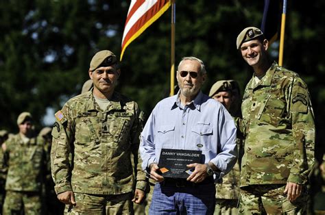 Jblm Ranger Battalion Honors Rangers Civilians During Sept 11