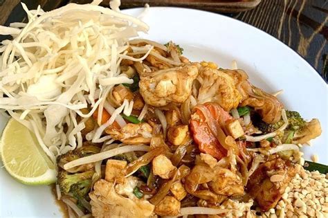 The Best Pad Thai In Toronto Tastetoronto