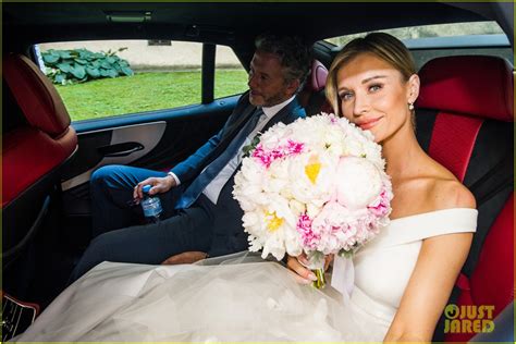 Real Housewives Joanna Krupa Marries Douglas Nunes See Photos