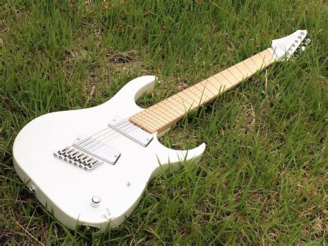 エレキギター Strictly 7 Guitars Jsに2種の新モデル登場 島村楽器 ギタセレ（guitar Selection）ニュース