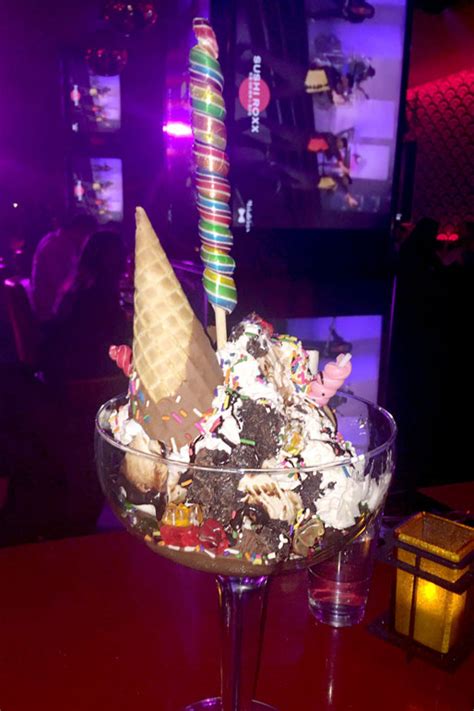 Most Outrageous Over The Top Ice Cream Sundaes In America Style And Living