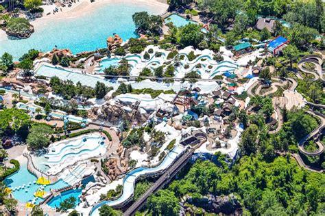 Disney Water Park Shuts Down For Days As Temperatures Drop Inside The