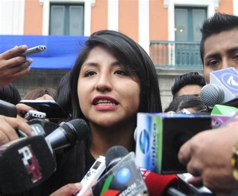 Hija De Evo Morales Empieza A Sonar Como Sucesora De Su Padre