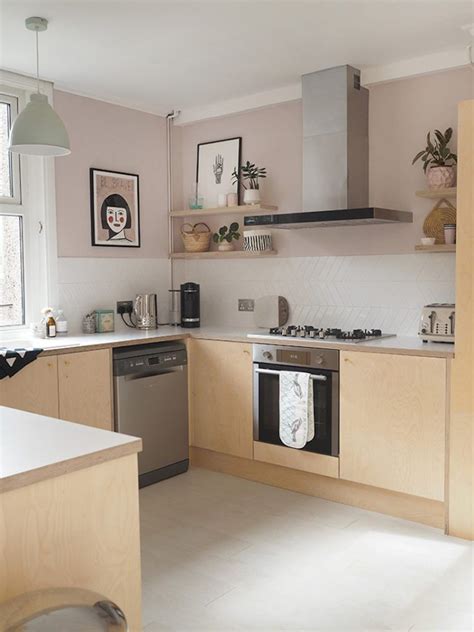 Let's talk plywood kitchen cabinets. 8 Kitchens That Made Us Obsessed With Plywood Cabinets ...