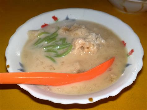 51, jalan kangsar, bandar baru, 33000 kuala kangsar, negeri perak, малайзия. It's About Food!!: Laksa Kuala Kangsar @ Medan Cendol & Laksa