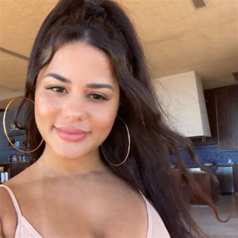 Katya Elise Henry S Age Parents Fitness Model Instagram