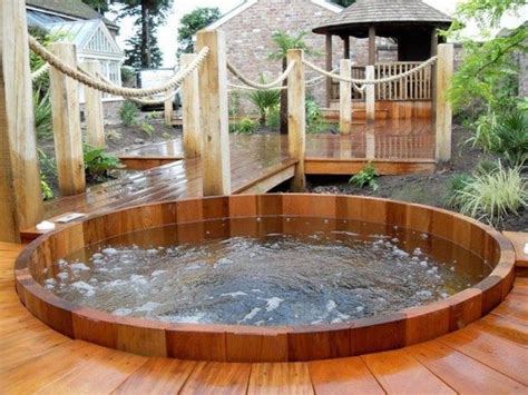 Jacuzzi Outdoor Holz