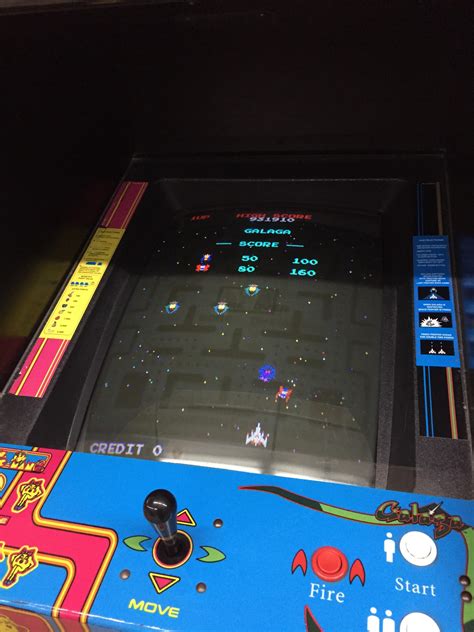 The Pac Man Maze Is Burned Into The Screen Of This Arcade Machine R