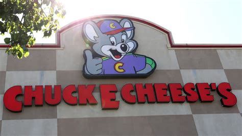 Chuck E Cheese Getting Rid Of Animatronic Characters Except In 1 Location