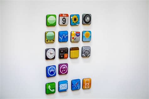 Set 18 Magneti Pentru Frigider Iphone App Design Taramul Cadourilor