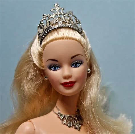barbie doll nude blonde hair blue eyes silver jewelry crown tnt click knees new £11 79 picclick uk