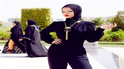 Rihanna Kicked Out Of United Arab Emirates Mosque For Photo Shoot Essence