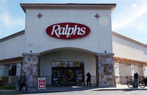 Food4less Two Ralphs Stores To Close In May After La Grocery Workers