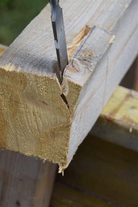 Balken unsichtbar befestigen - Elas Dekoideen | Holz balken deko, Bauen