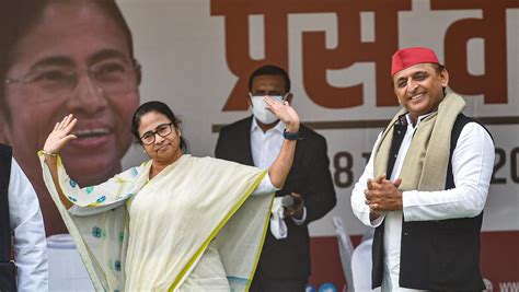 up election 2022 mamata banerjee campaigns for akhilesh yadav in lucknow in pics