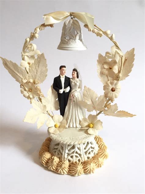 Vintage Cake Toppers For The Vintage Couple Glamour And Grace