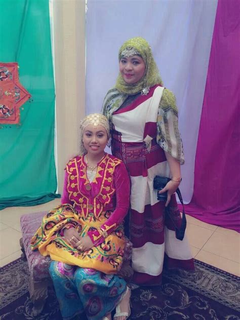 On Me A Pair Of Colorful Tausug Batawi Tight Fitted Blouse Usually
