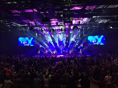 Clay Paky Fixtures Light Contemporary Worship Services At Bay Community