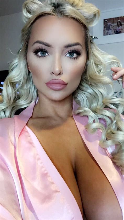 Lindsey Pelas Sexy 20 Photos S And Video Thefappening
