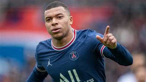 kylian mbappé biography yours truly