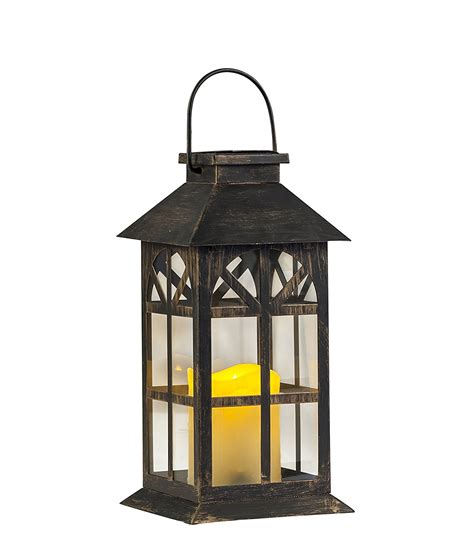 Ahead are 25 porches featuring a variety of stylish lighting options, from rustic lanterns and sconces to sculptural pendants and elegant flush mounts. Best outdoor solar lanterns | LEDwatcher
