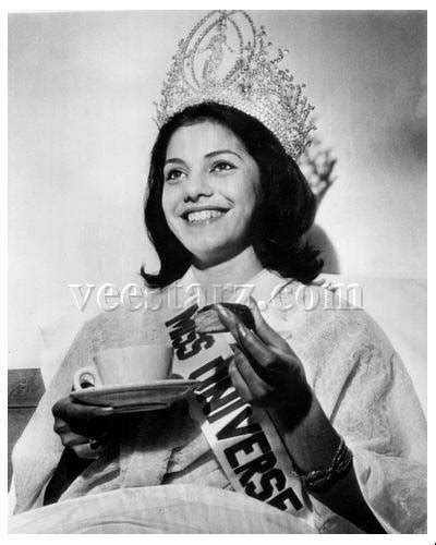 Beauty Incorporated 1963 Miss Universe Ieda Maria Vargas Of Brazil