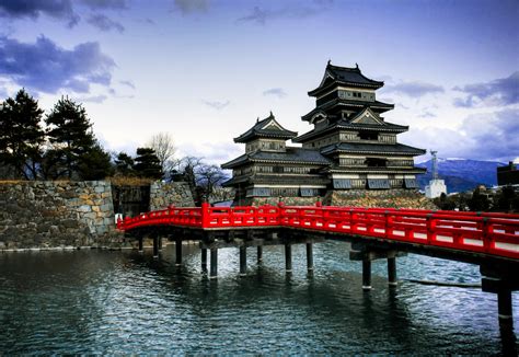 Japanese Castle Wallpapers On Wallpaperdog