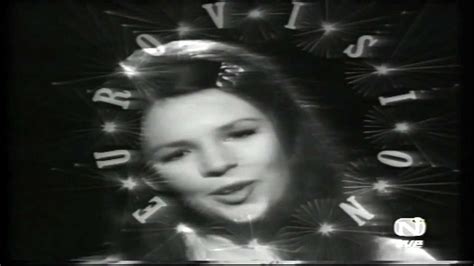 Julio Iglesias Y Masiel Presentan A Dana 3d Ganadora Eurovisión 1970