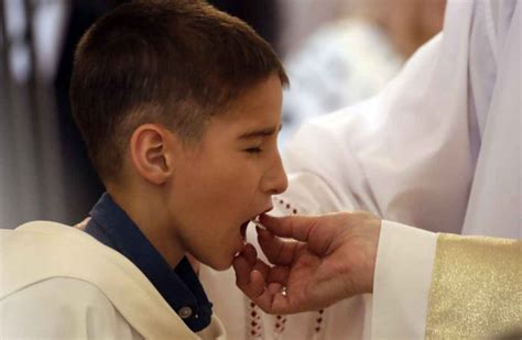 Only Half Of Us Catholics Get Church Teaching On Communion Study Finds