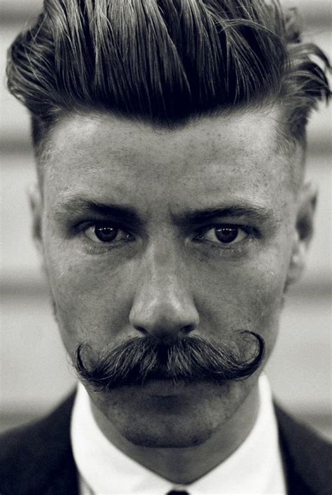 Best Handlebar Mustache Styles To Look Sharp