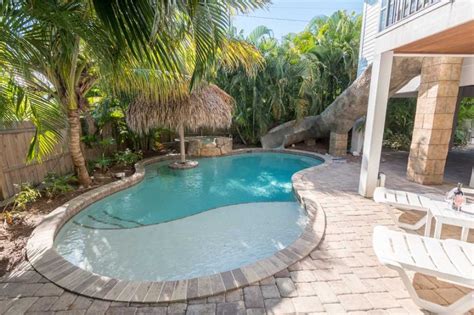 Unfortunately, island real estate vacations cannot guarantee there will be any beach chairs, umbrellas or toys at your vacation rental property. Top 10 Anna Maria Island Vacation Rental Backyards ...