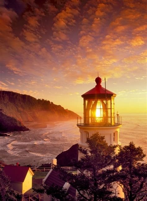 Lighthouse By Sunset Beautiful Lighthouse Lighthouse Around The Worlds