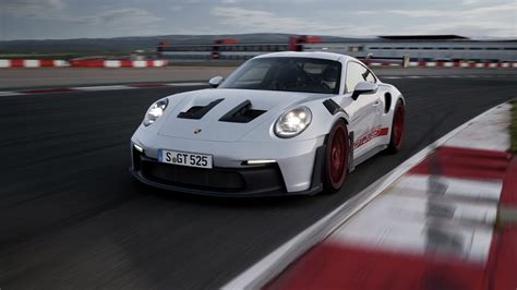 Porsche 911 GT3 RS 2023 información fotos y todos los detalles