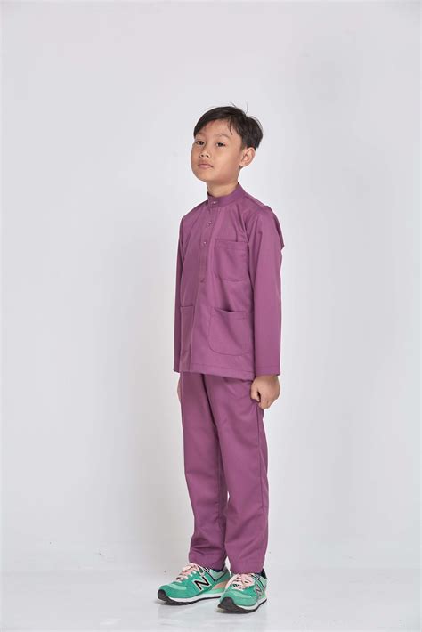 (also i wanted sandwiches at some point this week for lunch, i am a simple woman). Baju Melayu Modern Exclusive Kids Dusty Purple - Mother ...