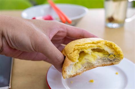 It is located approximately 8 km southwest of the city centre. Polo Bun @ 瓊萬興茶室 Kheng Wan Heng Coffee Shop, Kota Kinabalu ...