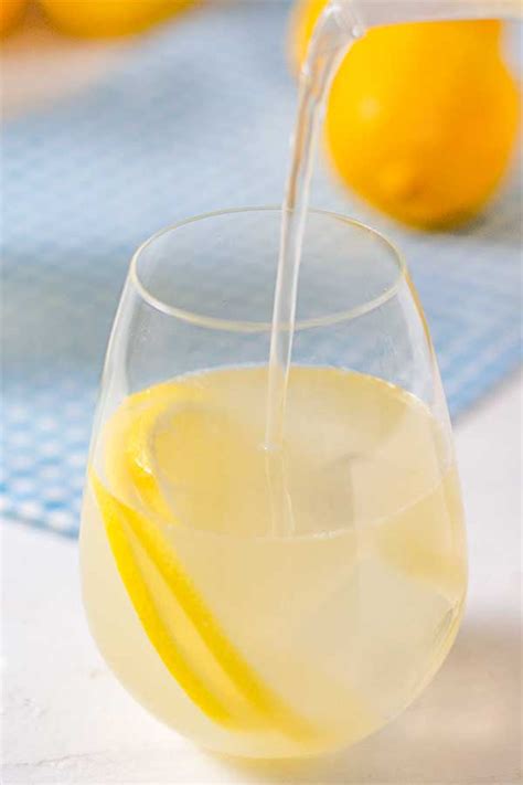 Homemade Sparkling Lemonade Recipe Sugar Free And Low Carb
