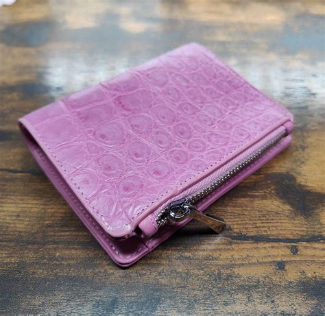 本物証明付き クロコダイル ピンク 折財布 ウォレット 財布 2つ折り財布 通販