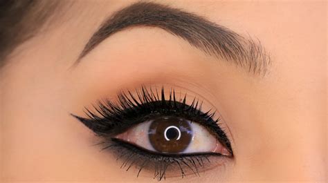 Winged Eyeliner Tips And Tricks To Help You Master The Look