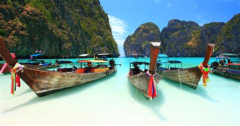 Phi Phi And Bamboo Island Tour By Speedboat Phuket Tours Traveliss